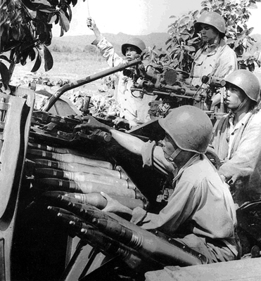 Célébration de la victoire du Dien Bien Phu aérien